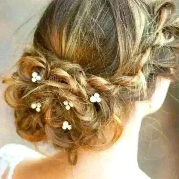 Hair  pins - Picture 1 of 3